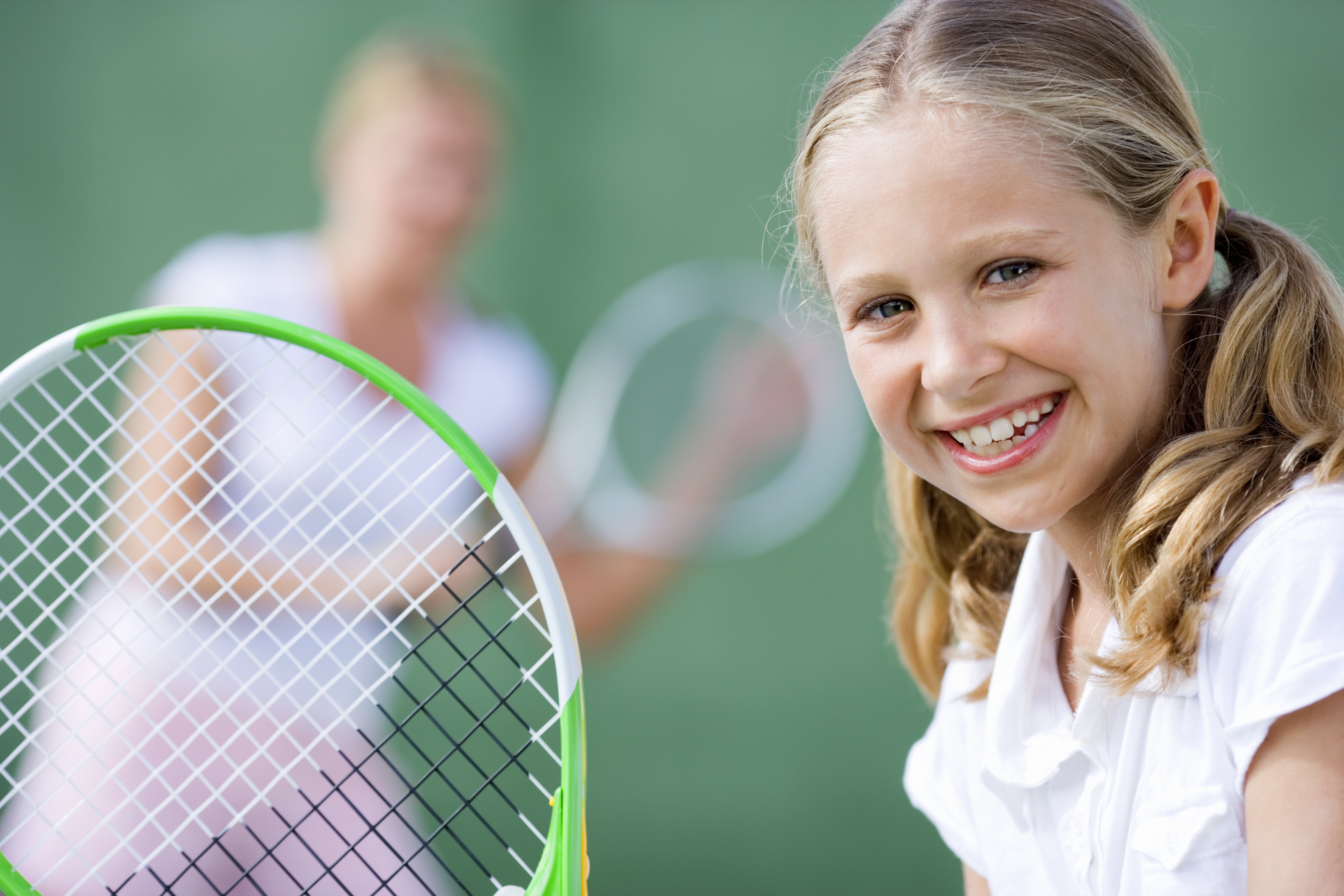 How to Buy a Kid's Tennis Racket